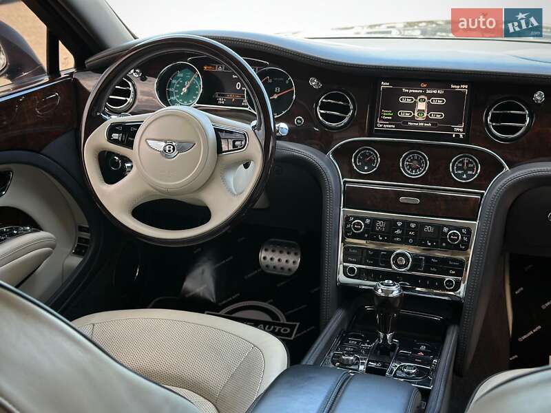 Седан Bentley Mulsanne 2015 в Киеве фото 107 Седан Bentley Mulsanne 2015 в Киеве