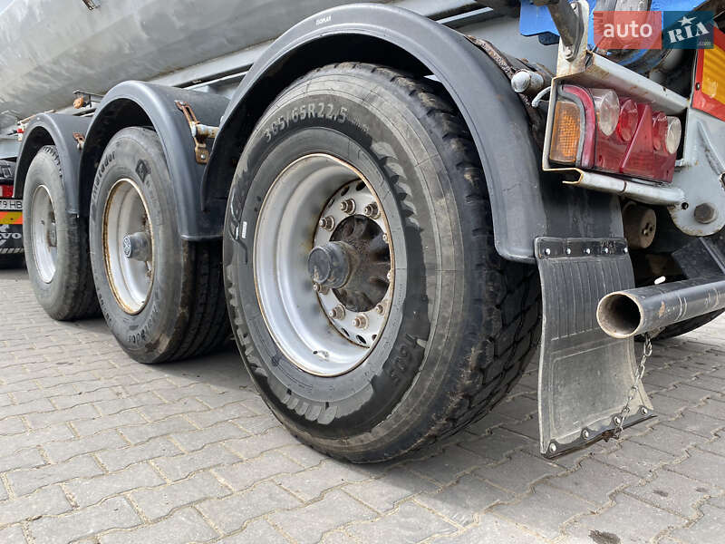Самоскид напівпричіп Berger N31 2008 в Стрию