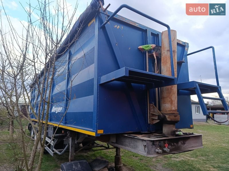 Зерновоз - полуприцеп Berger N31 2004 в Буске