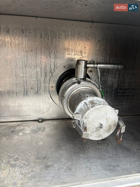 Цистерна Berger Standard 2017 в Чернівцях