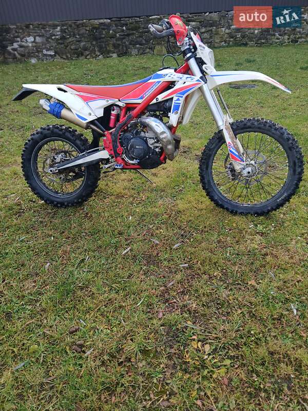 Мотоцикл Позашляховий (Enduro) Beta XTrainer 2022 в Лазещині фото 3 Мотоцикл Позашляховий (Enduro) Beta XTrainer 2022 в Лазещині