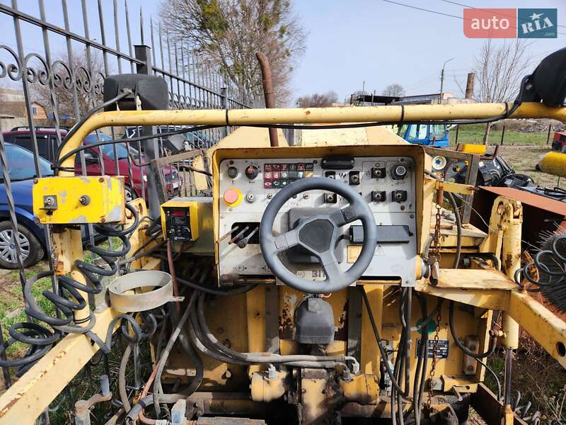 Асфальтоукладчик Bitelli BB-621 1998 в Фастові