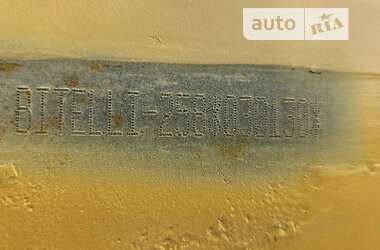 Асфальтоукладчик Bitelli BB-681 2003 в Павлограді