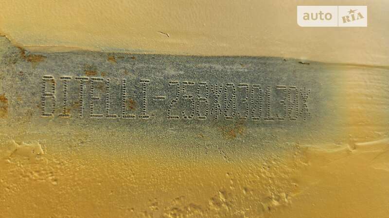 Асфальтоукладчик Bitelli BB-681 2003 в Павлограде фото 10 Асфальтоукладчик Bitelli BB-681 2003 в Павлограде