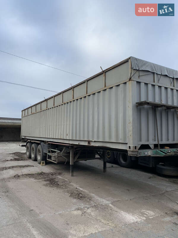 Зерновоз - полуприцеп Blumhardt BPV 1991 в Одессе