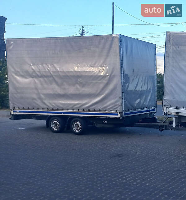 Blyss Atlass 2014