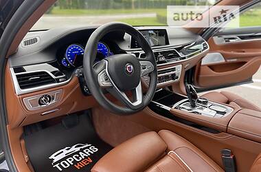 Седан BMW-Alpina B3 2018 в 