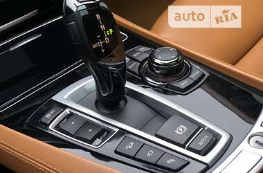 Седан BMW-Alpina B7 2012 в 