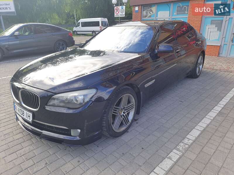 Седан BMW-Alpina B7 2010 в Староконстантинове