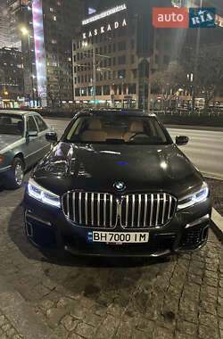 Седан BMW-Alpina B7 2017 в 