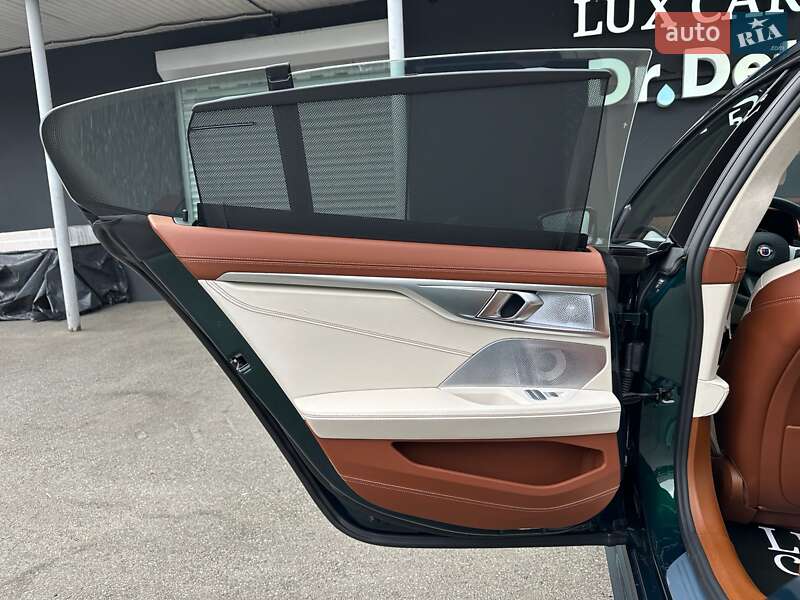 Купе BMW-Alpina B8 Gran Coupe 2021 в Киеве фото 77 Купе BMW-Alpina B8 Gran Coupe 2021 в Киеве
