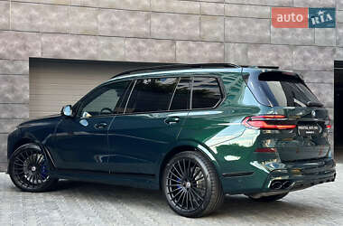 Позашляховик / Кросовер BMW-Alpina XB7 2023 в 