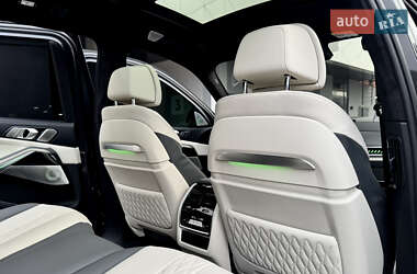 Внедорожник / Кроссовер BMW-Alpina XB7 2022 в 
