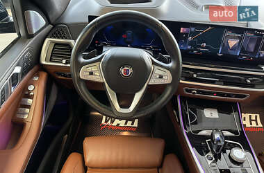 Позашляховик / Кросовер BMW-Alpina XB7 2022 в 