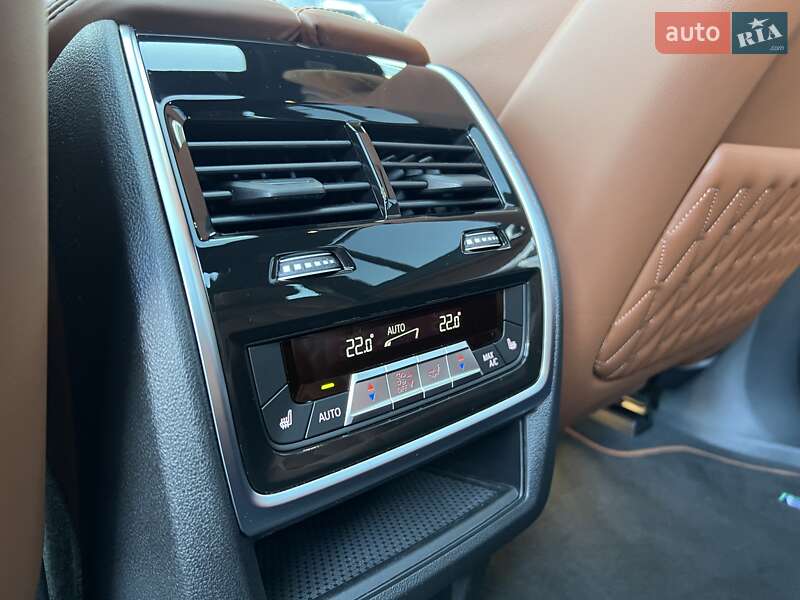 Позашляховик / Кросовер BMW-Alpina XB7 2024 в Києві