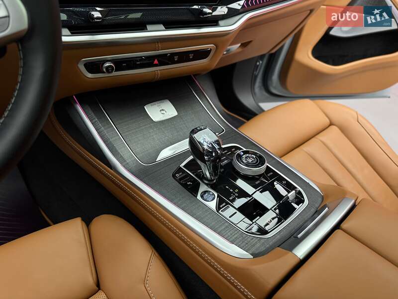 Внедорожник / Кроссовер BMW-Alpina XB7 2023 в Киеве фото 36 Внедорожник / Кроссовер BMW-Alpina XB7 2023 в Киеве