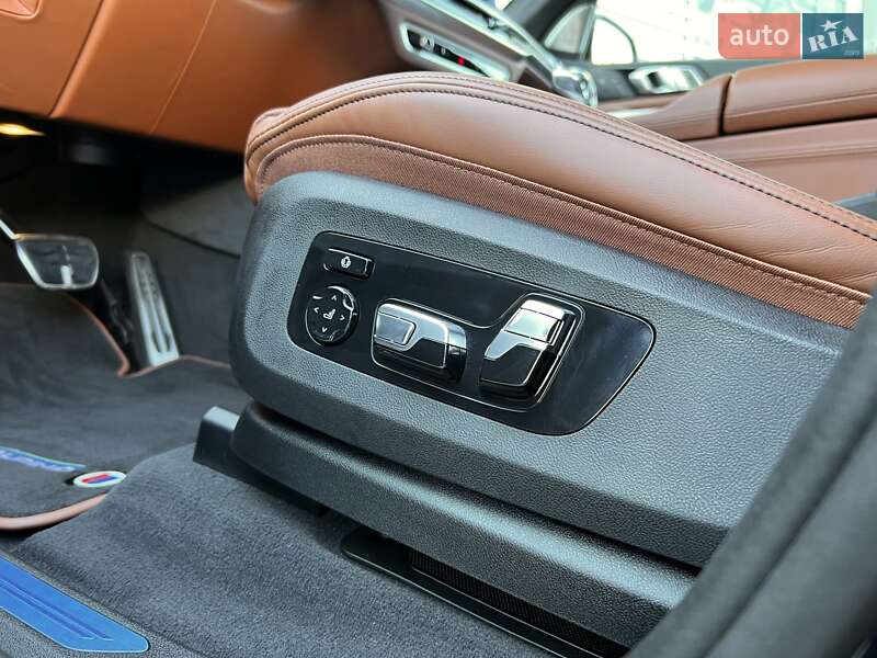Позашляховик / Кросовер BMW-Alpina XB7 2024 в Києві фото 38 Позашляховик / Кросовер BMW-Alpina XB7 2024 в Києві