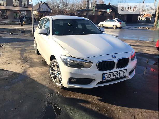 Хэтчбек BMW 1 Series 2016 в Виннице