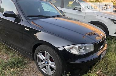 Хетчбек BMW 1 Series 2006 в Харкові