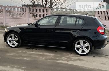 Хэтчбек BMW 1 Series 2005 в Хмельницком