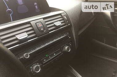 Хетчбек BMW 1 Series 2012 в 