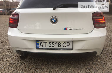 Хетчбек BMW 1 Series 2012 в 
