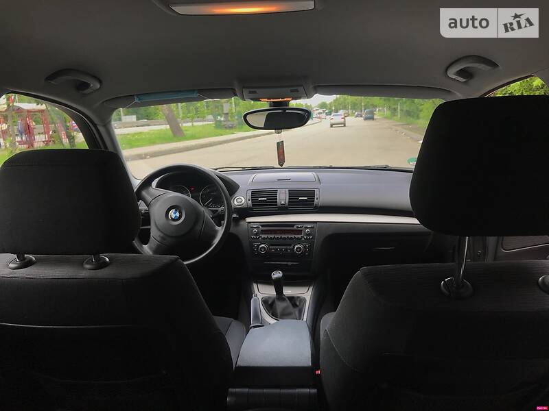 Хетчбек BMW 1 Series 2010 в Києві