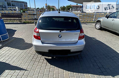 Хэтчбек BMW 1 Series 2005 в Кременчуге