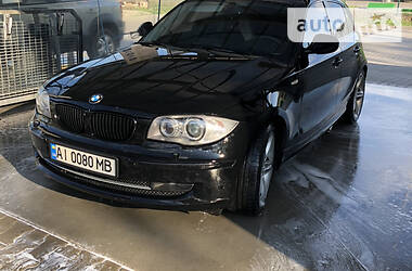 Хэтчбек BMW 1 Series 2011 в Киеве