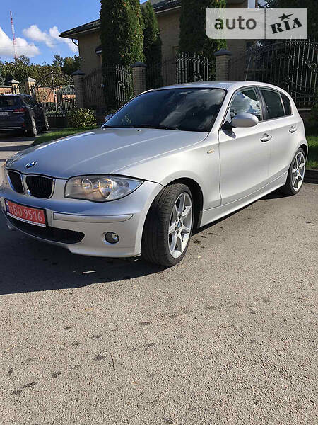 Хэтчбек BMW 1 Series 2006 в Луцке