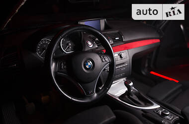 Хэтчбек BMW 1 Series 2010 в Львове