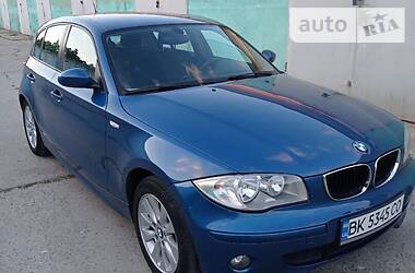 Хэтчбек BMW 1 Series 2005 в Нетешине