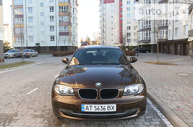 Хетчбек BMW 1 Series 2011 в Івано-Франківську