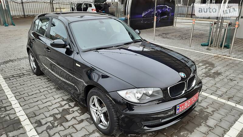 Хетчбек BMW 1 Series 2008 в Одесі