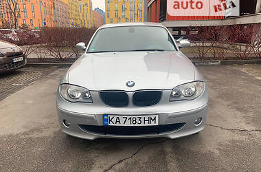 Хэтчбек BMW 1 Series 2005 в Киеве