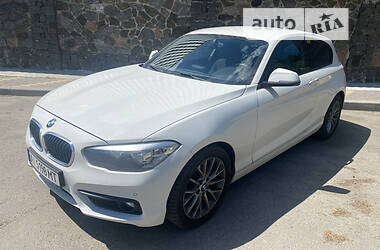Купе BMW 1 Series 2017 в Киеве