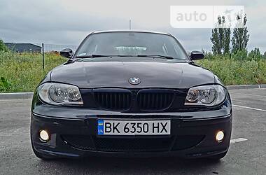 Хэтчбек BMW 1 Series 2006 в Ровно