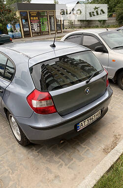 Хетчбек BMW 1 Series 2005 в Житомирі