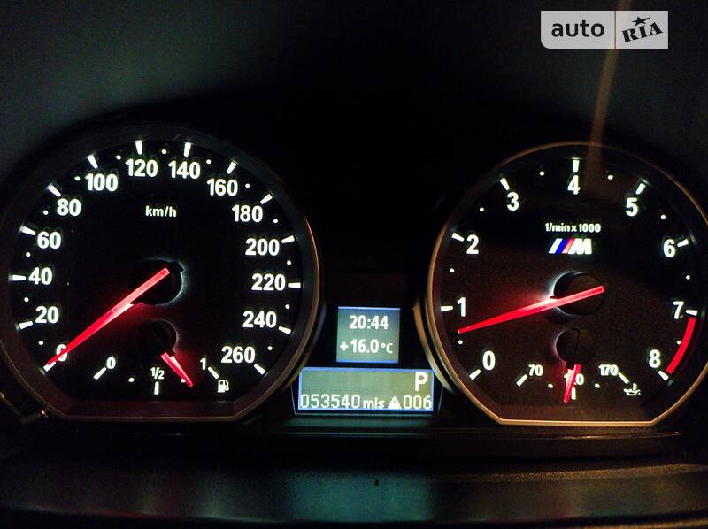 Купе BMW 1 Series 2012 в Хмельницком