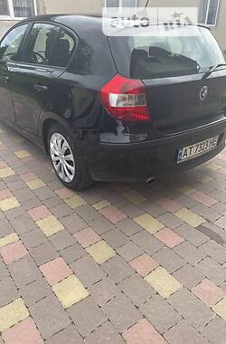 Хетчбек BMW 1 Series 2005 в Тисмениці