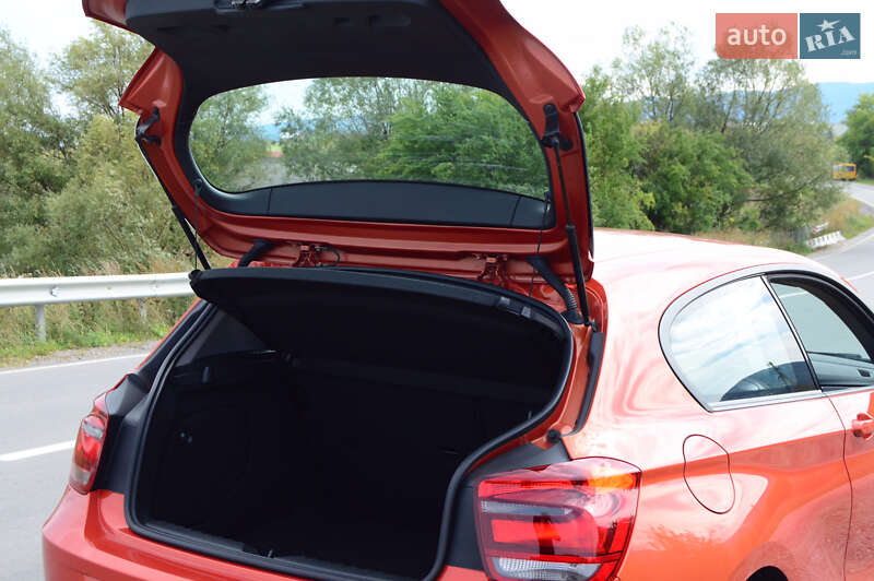 Хэтчбек BMW 1 Series 2012 в Львове