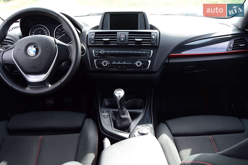 Хэтчбек BMW 1 Series 2012 в Львове