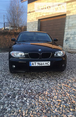 Хэтчбек BMW 1 Series 2005 в 