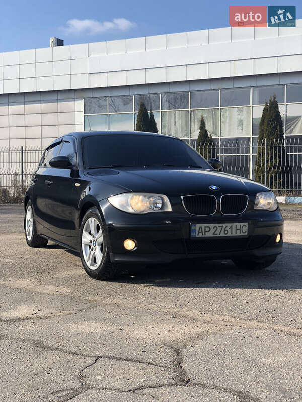 Хэтчбек BMW 1 Series 2005 в Запорожье