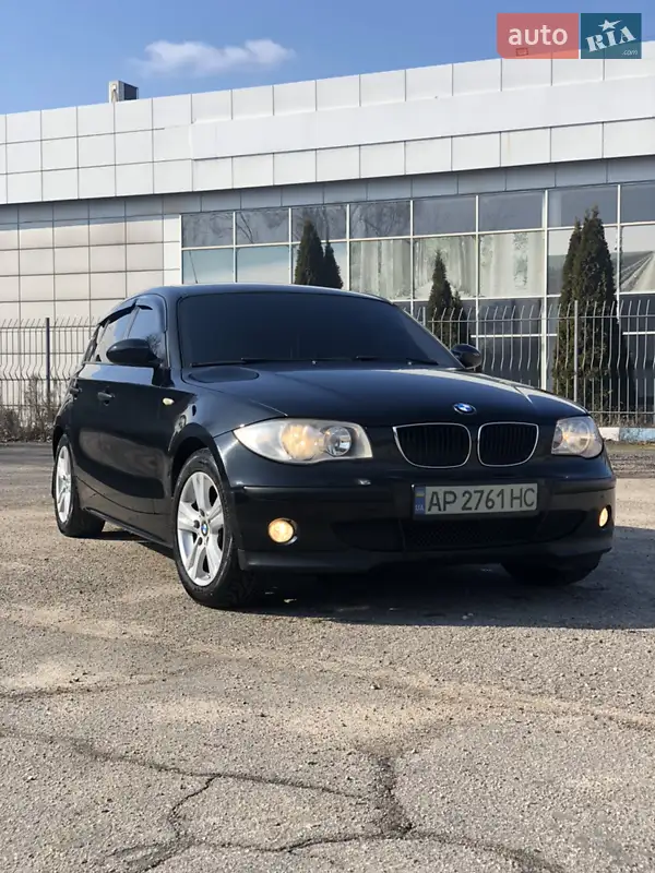 BMW 1 Series 2005