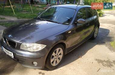 Хетчбек BMW 1 Series 2005 в Кременчуці