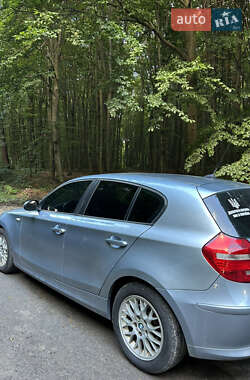 Хэтчбек BMW 1 Series 2008 в Львове