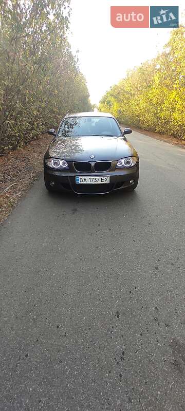 Хэтчбек BMW 1 Series 2008 в Александрие