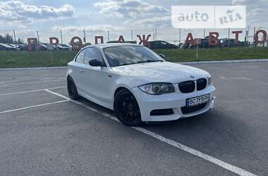 Купе BMW 1 Series 2011 в Львові