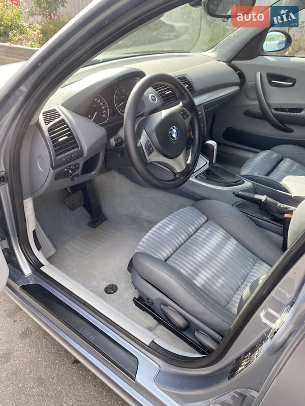 Хетчбек BMW 1 Series 2004 в Києві